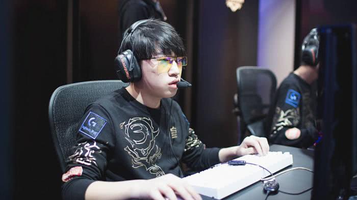 追踪版文章 追踪版文章