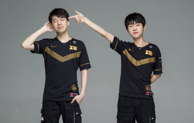 他及时调整 他及时调整