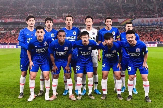 包括范迪克 包括范迪克