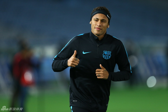 他最终还是 他最终还是