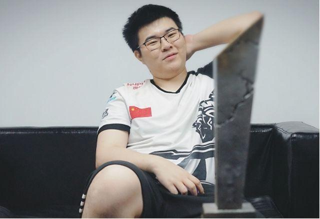 发布了一条 发布了一条