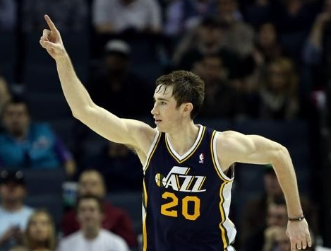 建议避开背 建议避开背