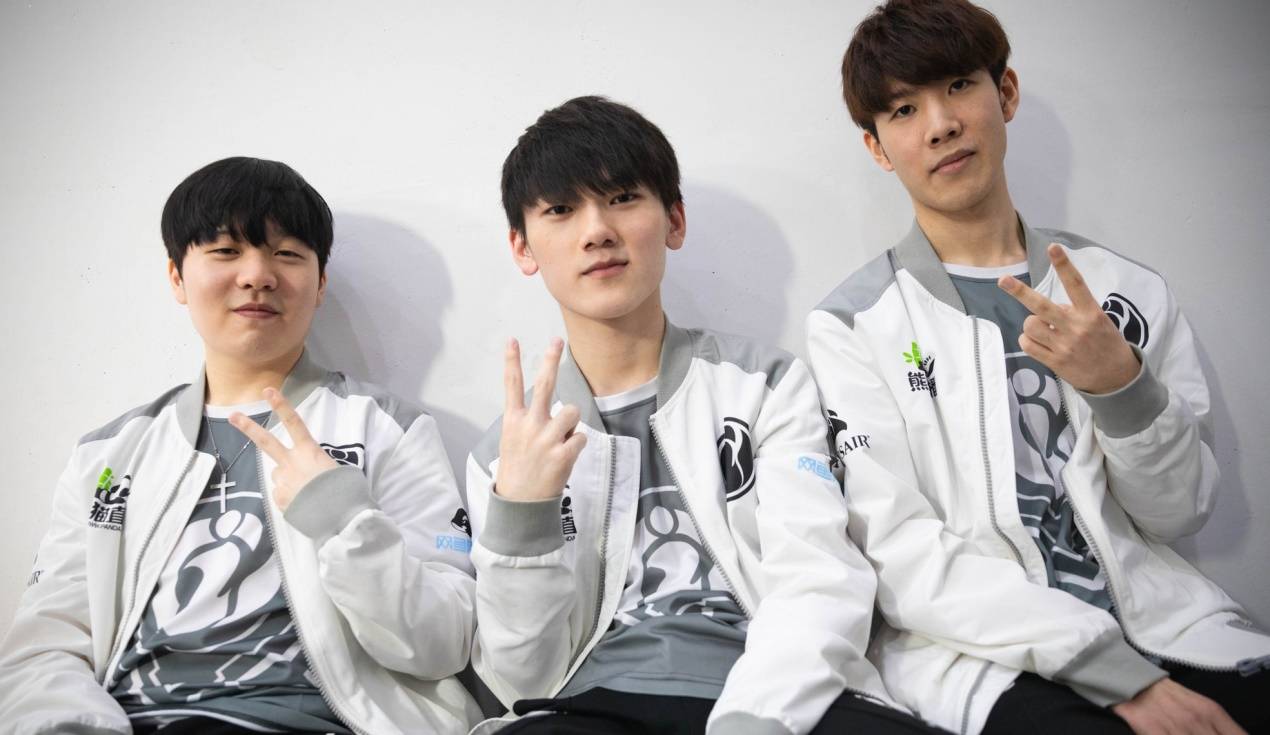 T1联名与 T1联名与