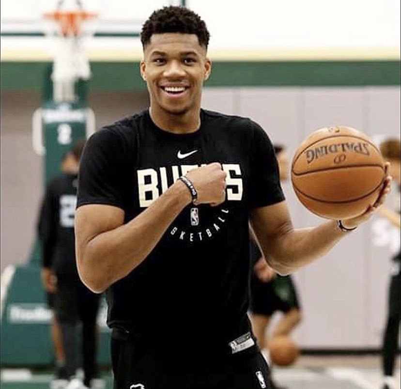 首周倾向混 首周倾向混