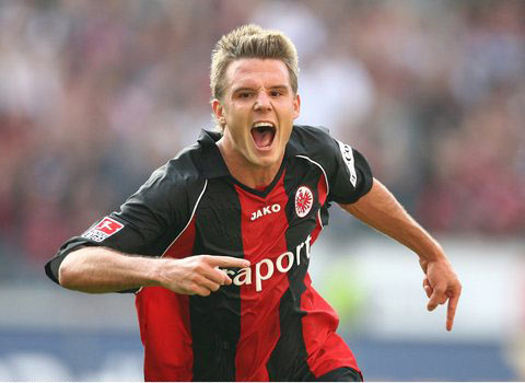 投入更多兵 投入更多兵